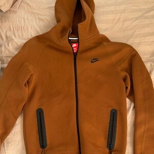 Nike Sportswear Tech Fleece Men's Tan Windrunner Jacket
